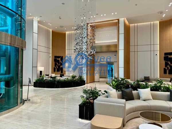 {i.property_images.first.image.alt}}