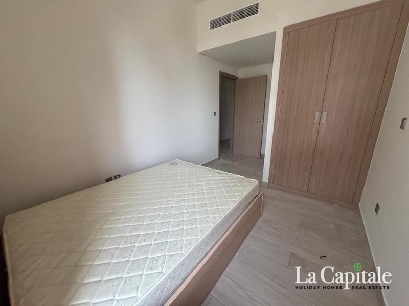 BIGGER LAYOUT | READY TO MOVE | CHILLER FREE