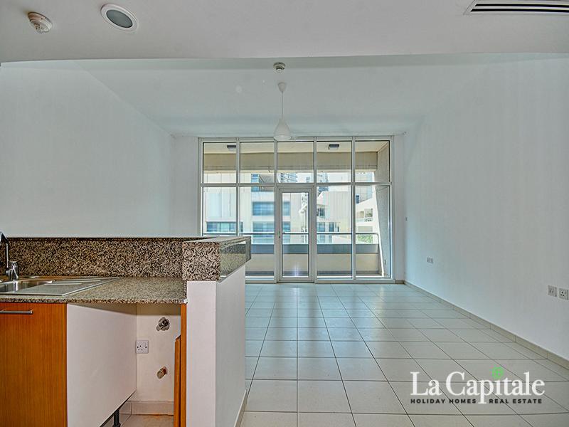 WELL-MAINTAINED | PRIME LOCATION | GENUINE RESALE