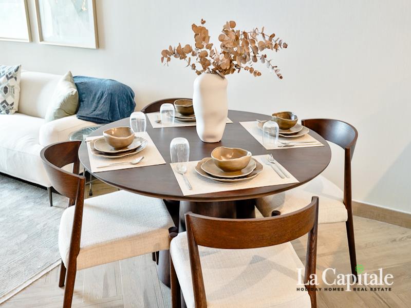 Luxury 2BR | Furnished | Sea and Burj Khalifa View