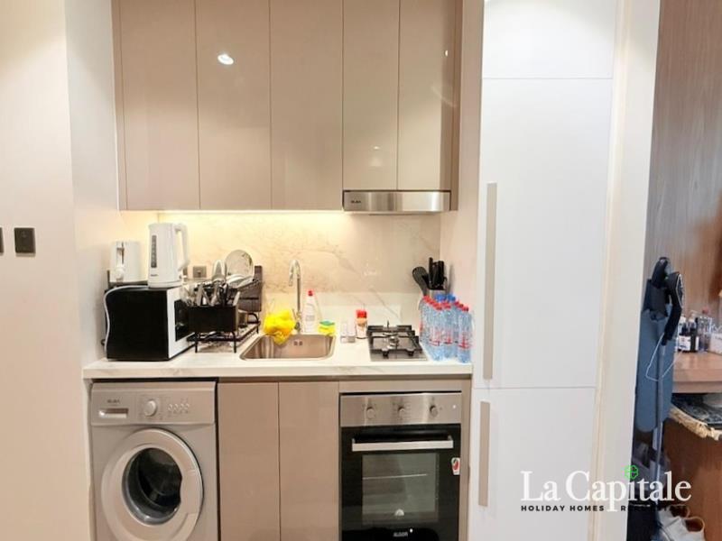 FURNISHED | BOULEVARD VIEW | CHILLER FREE