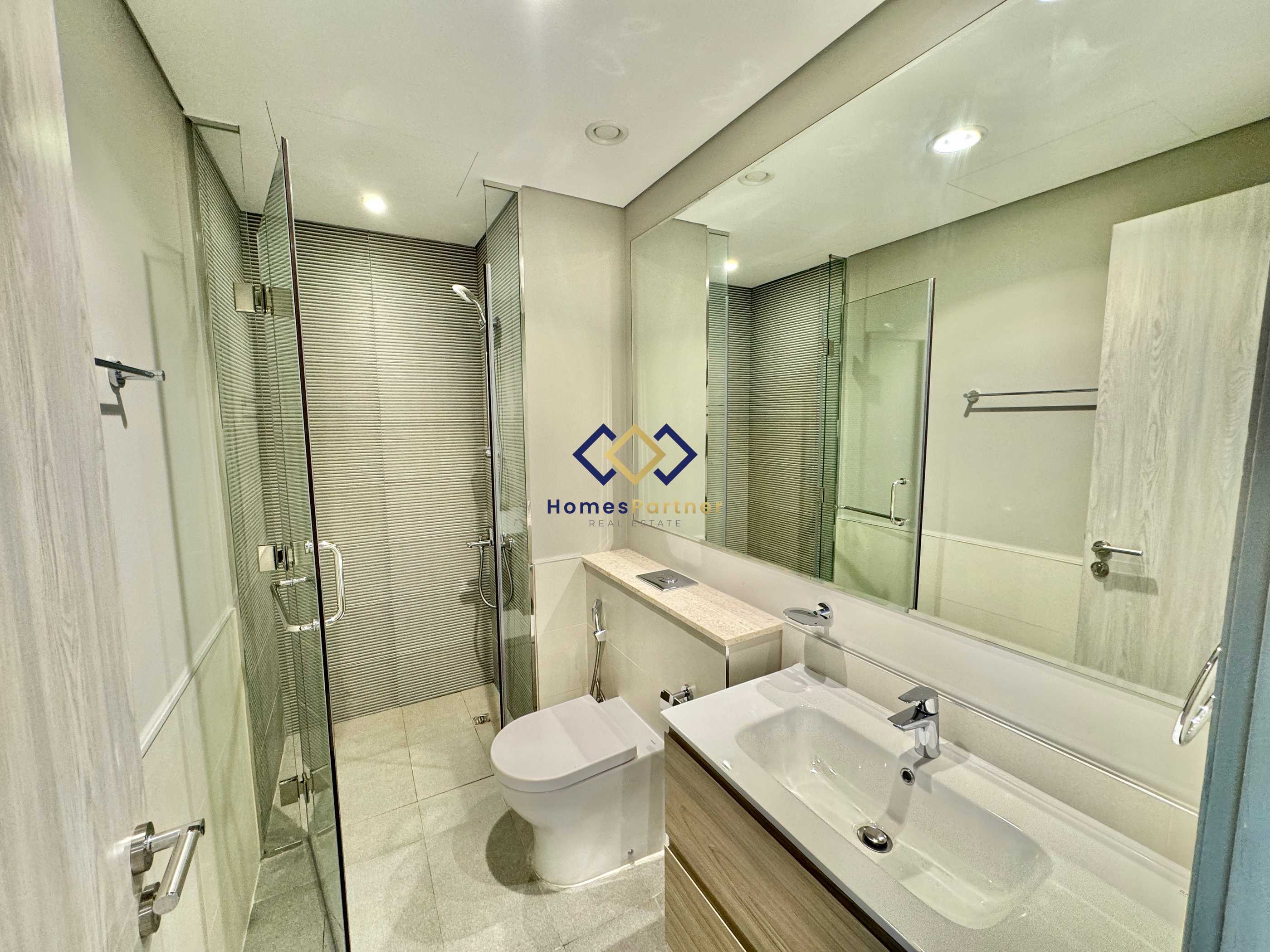 Close to metro station | Pool View | High Floor