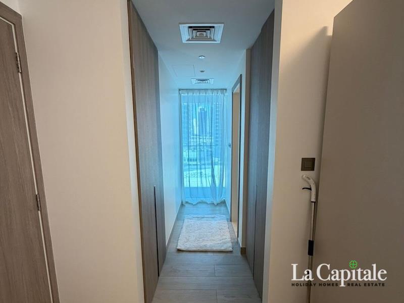 READY TO MOVE | FURNISHED | NEAR TO METRO