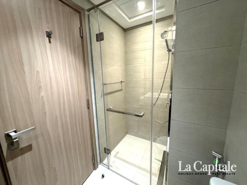 PRIME LOCATION | BOULEVARD VIEW | READY TO MOVE IN