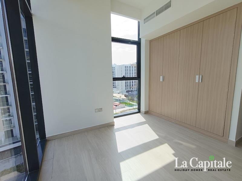 CHILLER INCLUDED | POOL VIEW | READY TO MOVE