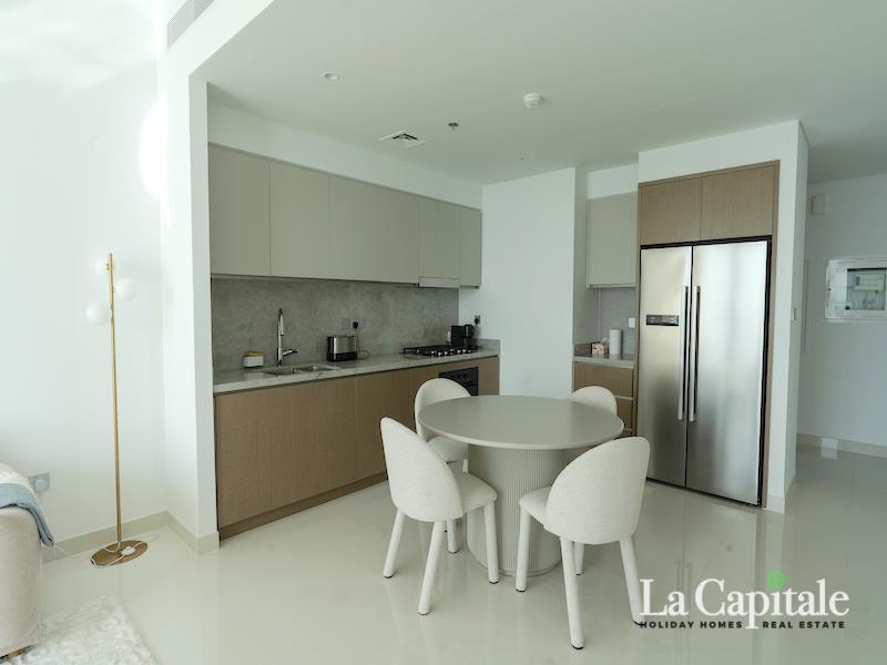 GENUINE RESALE | SEA VIEW | BEACHFRONT ACCESS
