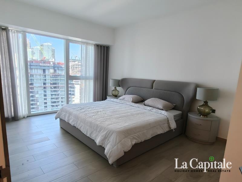 FULLY FURNISHED | VACANT | CLOSE TO METRO